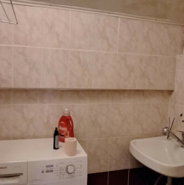 Продажа 2-комн квартиры на вторичном рынке линия 8-я В.О.,  д. 19