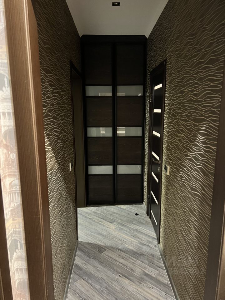 Продажа 2-комн квартиры на вторичном рынке Красногорск, улица Вилора Трифонова, 1