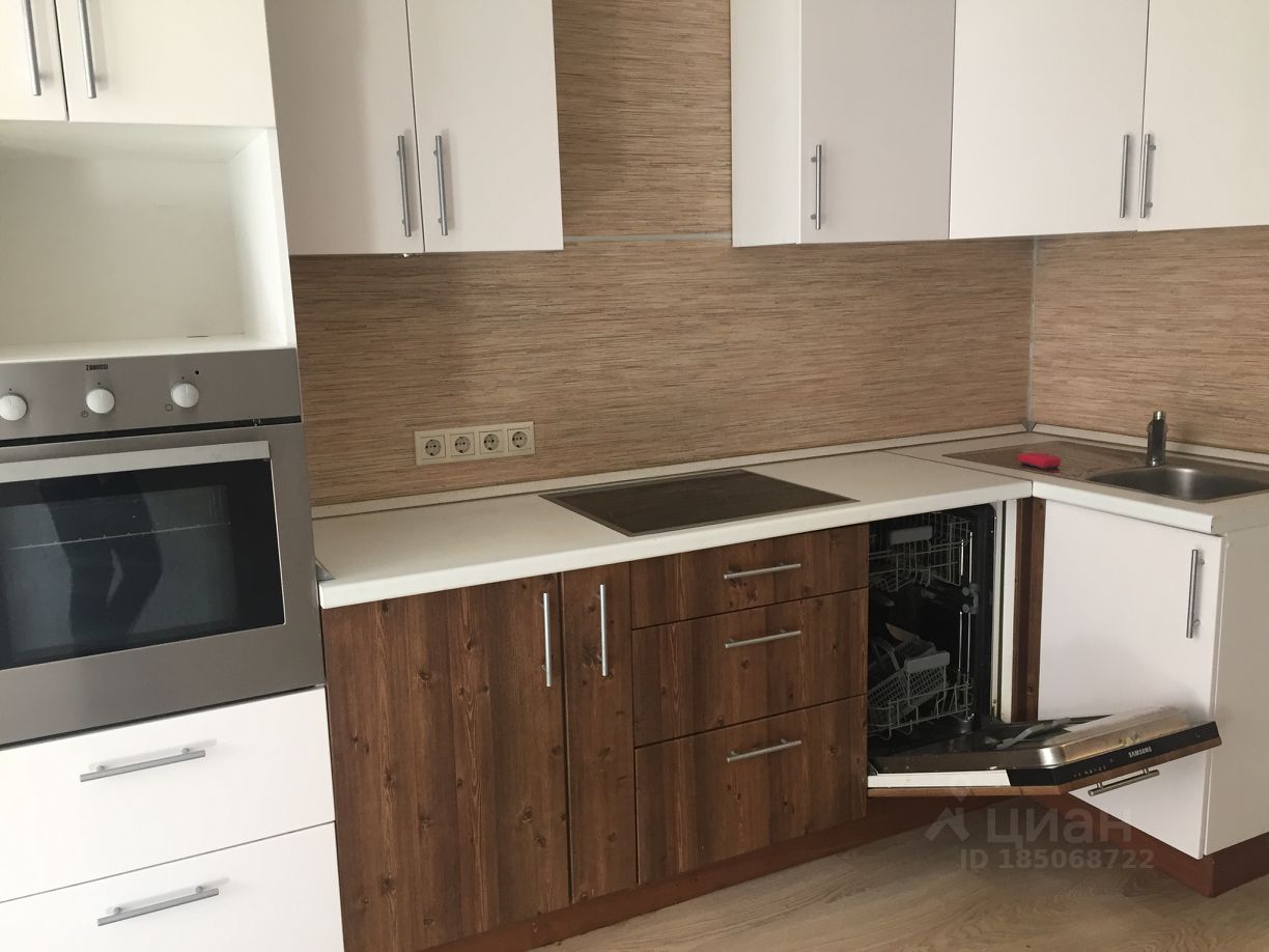 Аренда 1-комн квартиры на вторичном рынке Одинцово, Садовая улица, 28А