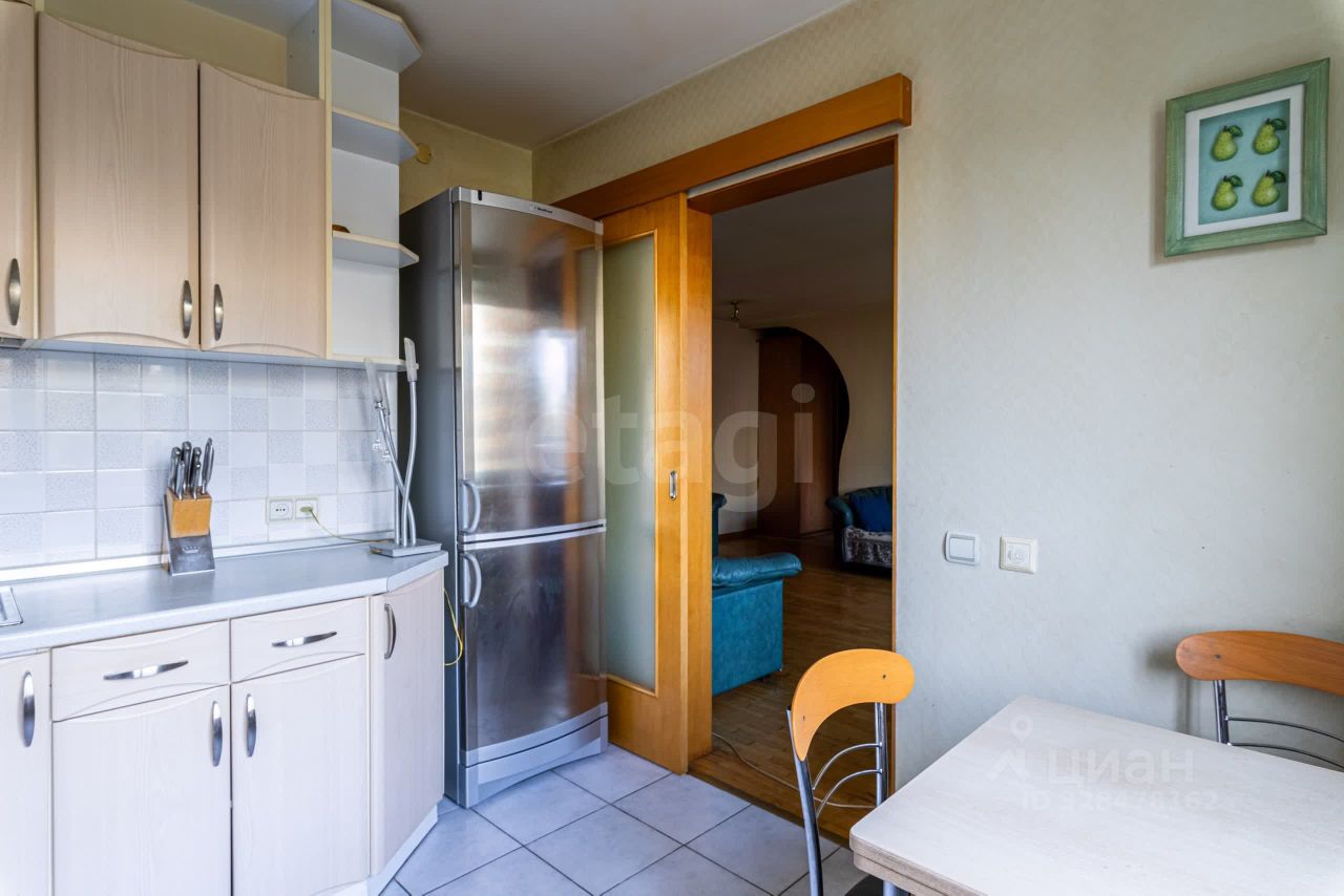 Продажа 3-комн квартиры на вторичном рынке Сертолово, Центральная улица, 10к1