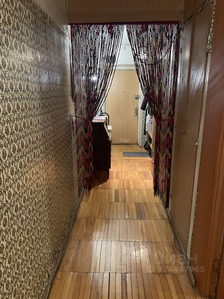 Продажа 3-комн квартиры на вторичном рынке улица Менжинского, 21