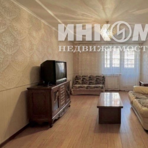 2-комн квартира Нахабино пгт, улица Чкалова,  д. 7