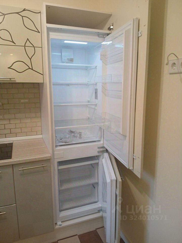 Продажа 2-комн квартиры на вторичном рынке Суздальский проспект, 9