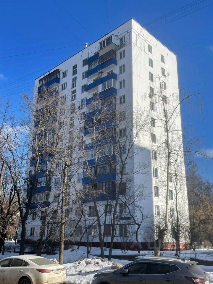 Продажа 2-комн квартиры на вторичном рынке Волжский бульвар,  д. 45
