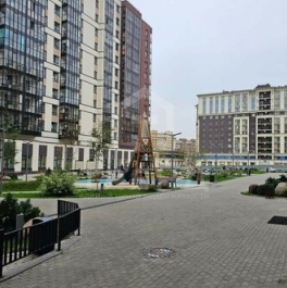 Продажа 1-комн квартиры на вторичном рынке проспект Авиаконструкторов,  д. 63