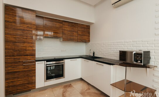 Продажа 2-комн квартиры на вторичном рынке Староволынская улица,  д. 12 к1