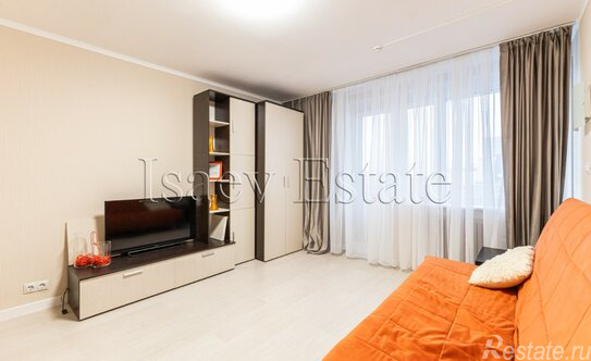 Продажа 1-комн квартиры на вторичном рынке Волжский б-р,  д. 9