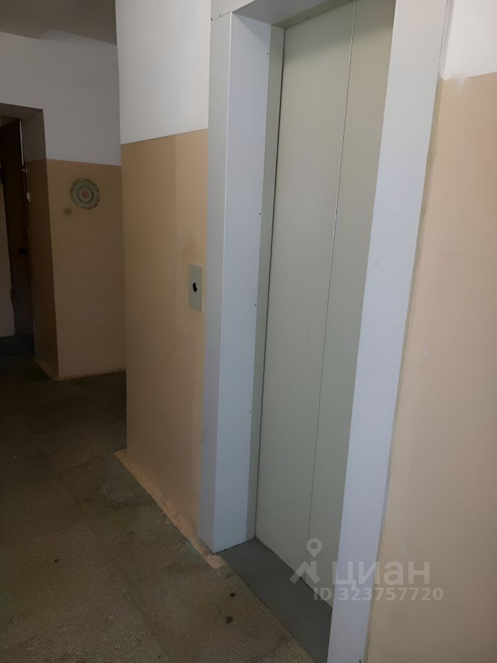 Продажа 2-комн квартиры на вторичном рынке Сосновый Бор, проспект Героев, 31