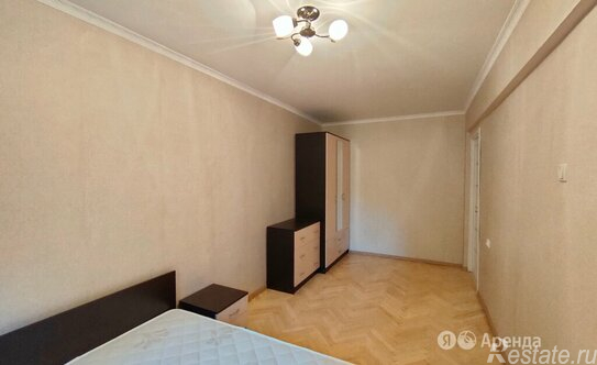 Аренда 2-комн квартиры на вторичном рынке улица Буренина,  д. 6