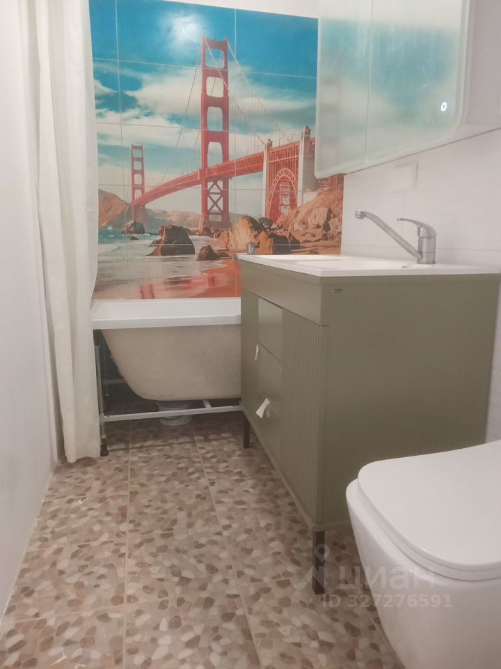 Продажа 2-комн квартиры на вторичном рынке Балаклавский проспект, 15