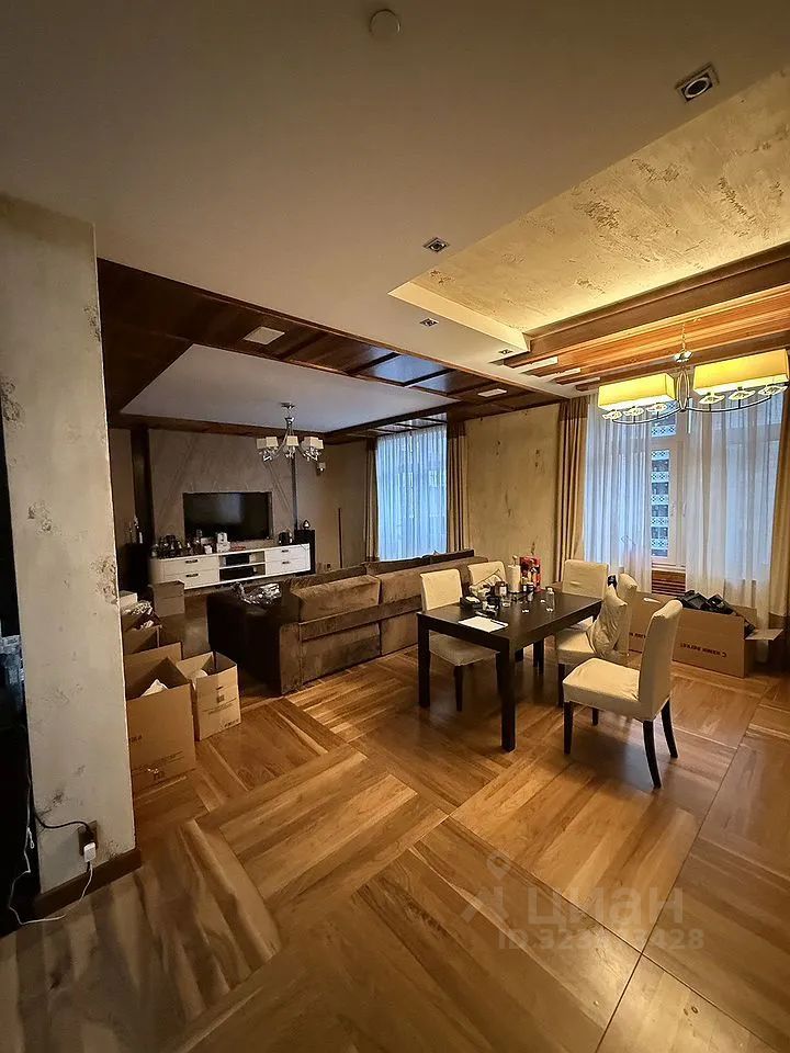 Продажа 3-комн квартиры на вторичном рынке Чапаевский переулок, 3