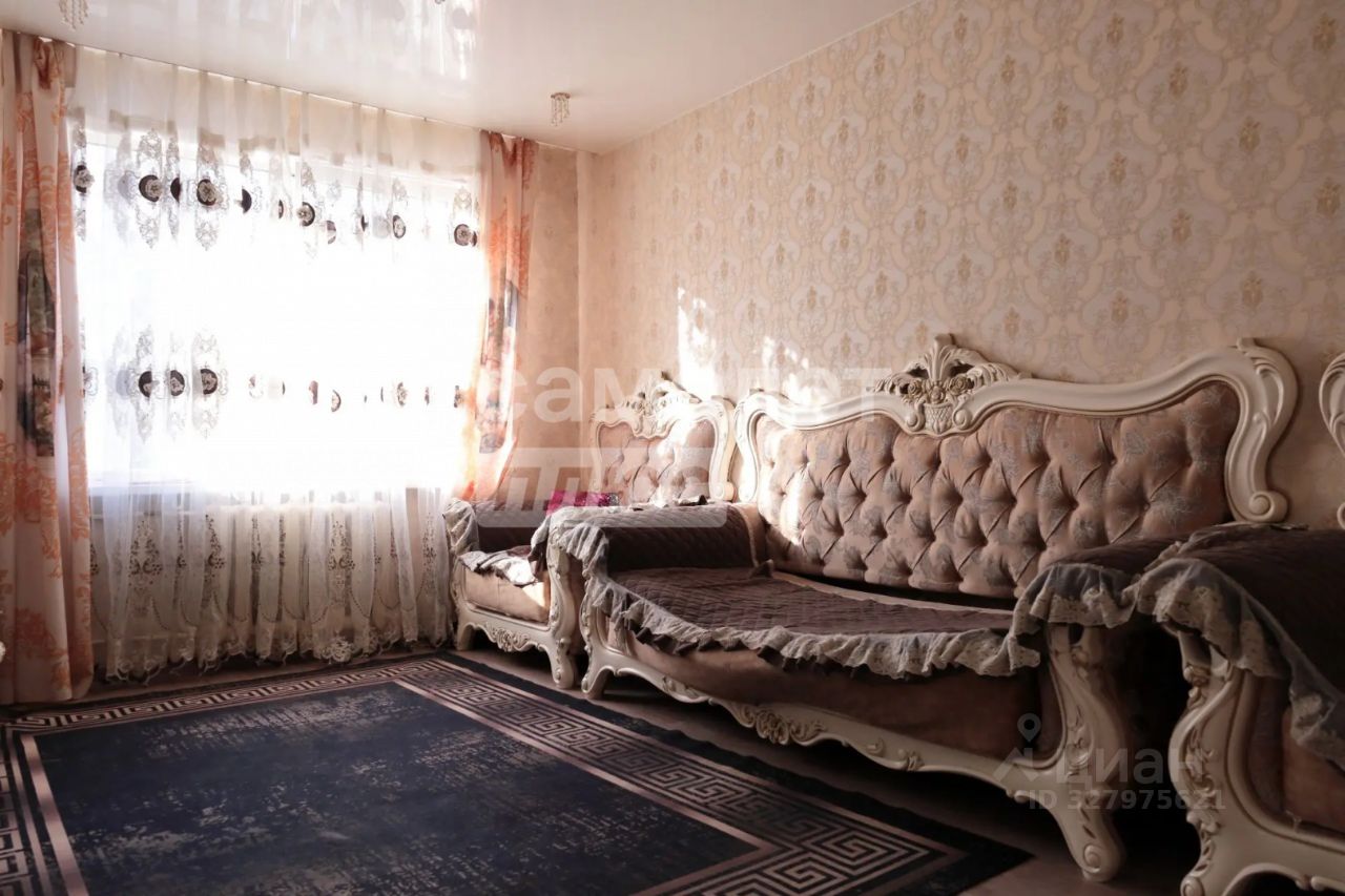 Продажа 2-комн квартиры на вторичном рынке Чехов, улица Чехова, 53