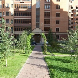 Продажа 3-комн квартиры на вторичном рынке Международный, ул Береговая,  д. 10