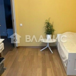 Продажа 3-комн квартиры на вторичном рынке Красногорск г, Красногорский б-р,  д. 17