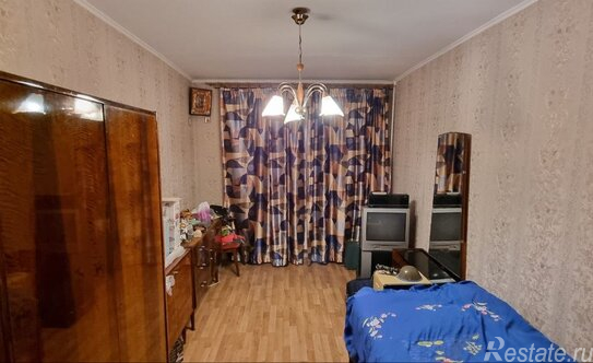 Продажа 2-комн квартиры на вторичном рынке улица Генерала Тюленева,  д. 17