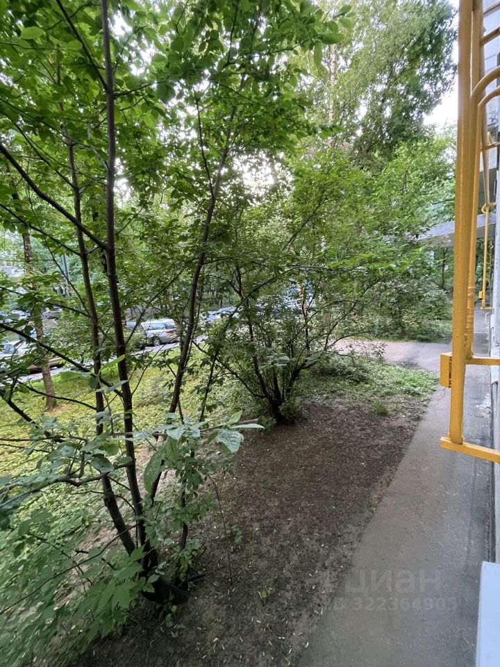 Продажа 1-комн квартиры на вторичном рынке Инициативная улица, 6К2