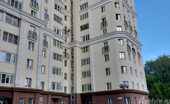 Продажа 2-комн квартиры на вторичном рынке Подольск, Парковая улица,  д. 3