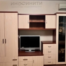 Продажа 1-комн квартиры на вторичном рынке Илимская улица,  д. 4