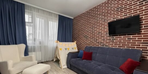 2-комн квартира ул Ялтинская,  д. 2