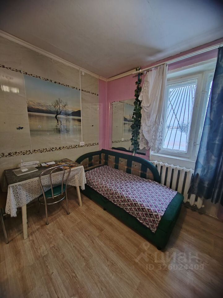 Продажа 1-комн квартиры на вторичном рынке 6-й мкр,  д. 23