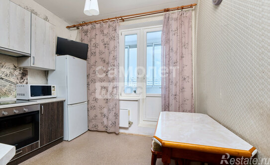 Продажа 2-комн квартиры на вторичном рынке ул Святоозерская,  д. 21