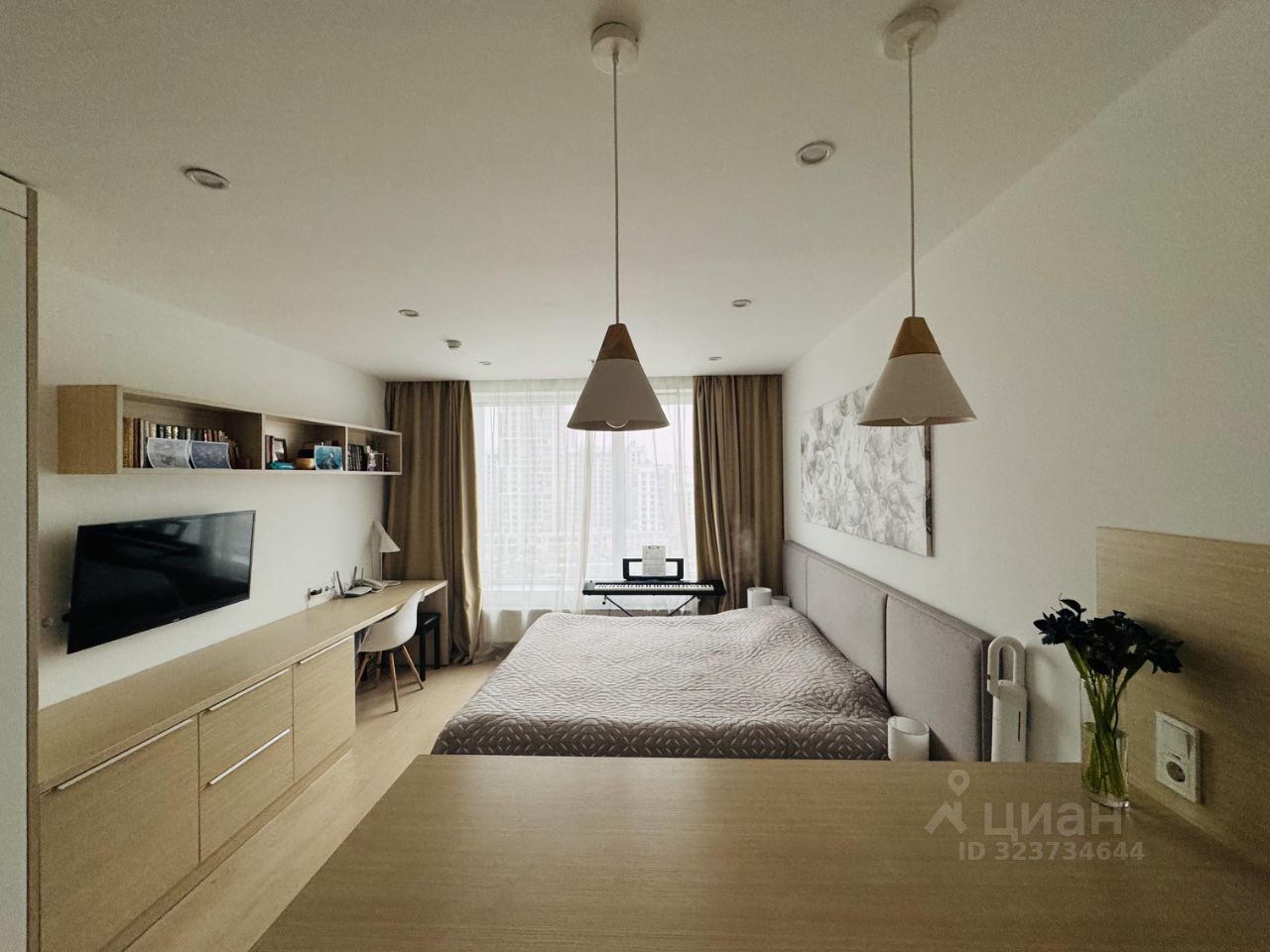 Аренда студии Леонова 1-я ул,  д. 18