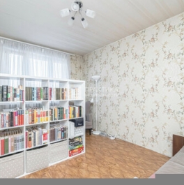 Продажа 2-комн квартиры на вторичном рынке улица Косыгина,  д. 13