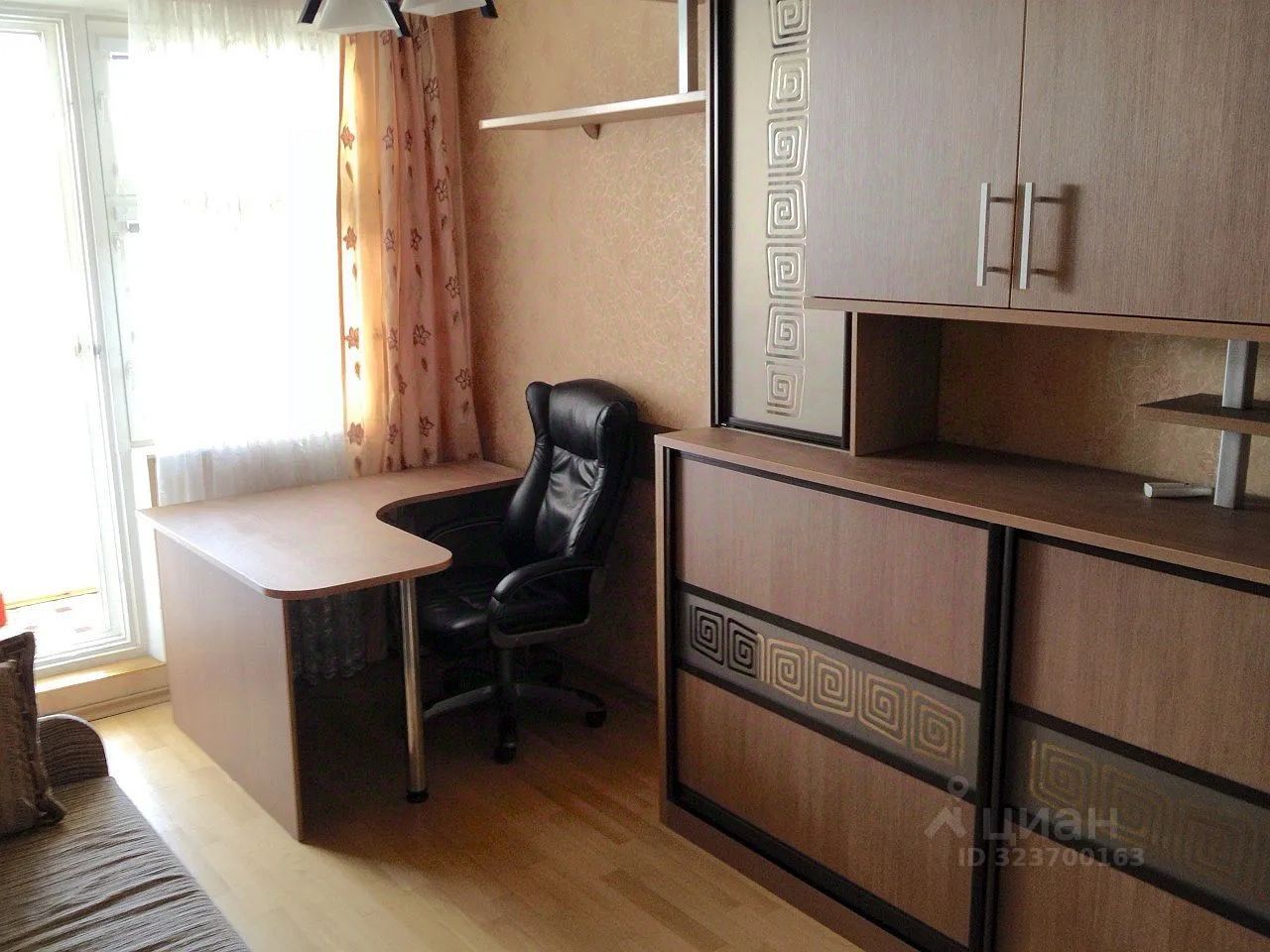 Аренда 3-комн квартиры на вторичном рынке улица Верхние Поля, 18