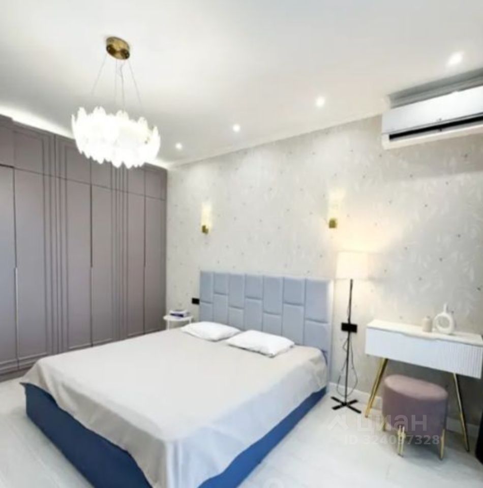 Продажа 3-комн квартиры на вторичном рынке Верхняя улица, 22