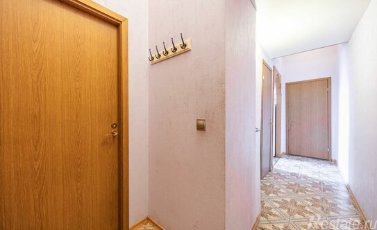 Продажа 2-комн квартиры на вторичном рынке Старо-Петергофский пр-кт,  д. 15