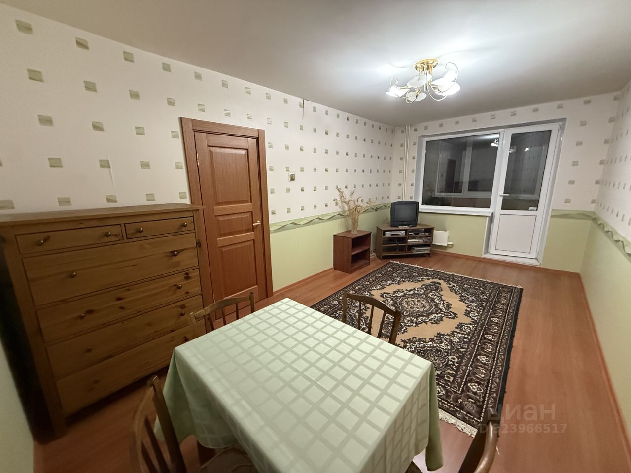 Продажа 1-комн квартиры на вторичном рынке Гатчина, улица Авиатриссы Зверевой, 20