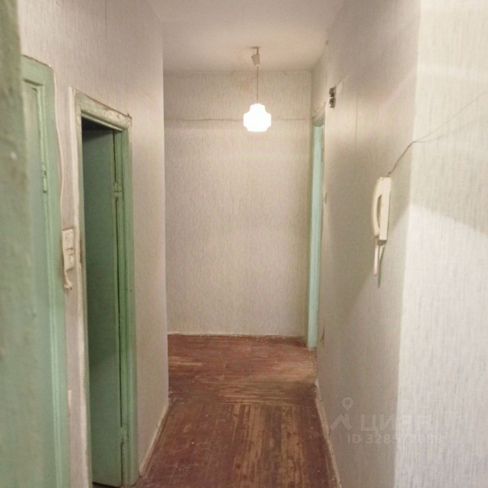 Продажа 2-комн квартиры на вторичном рынке Моховая улица, 32