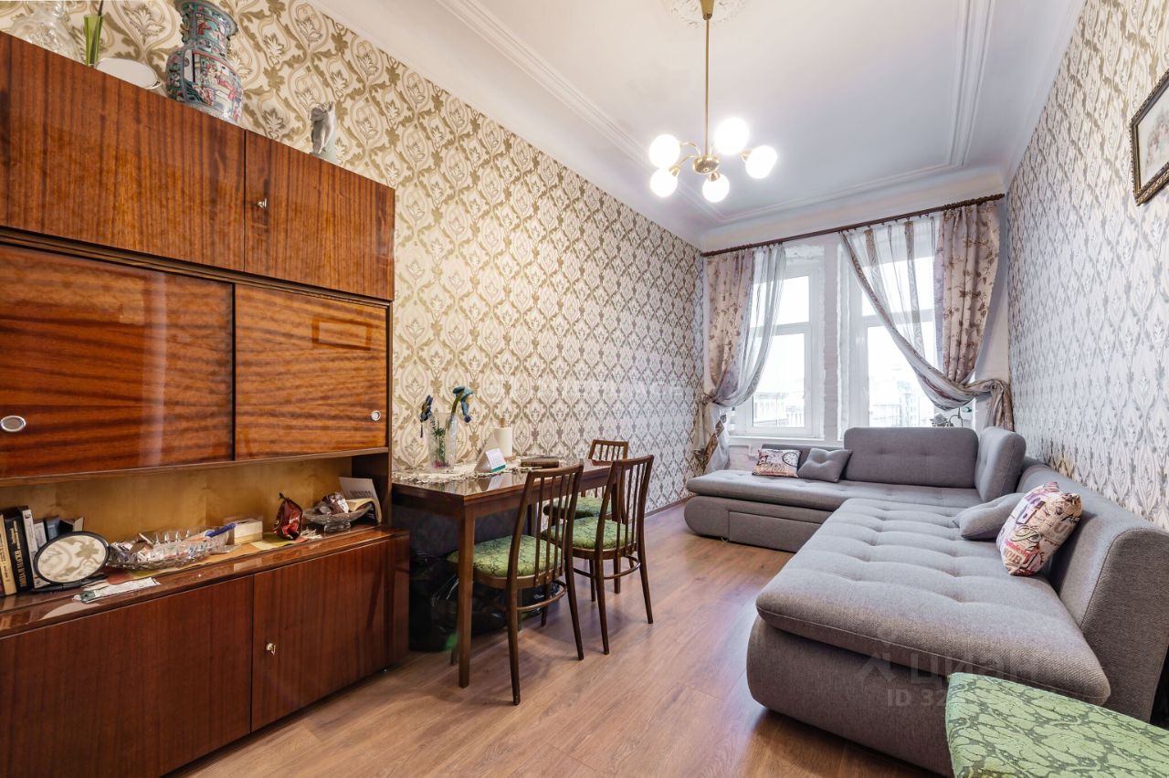 Продажа комнаты Мытнинская улица, 15