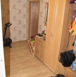 Продажа 2-комн квартиры на вторичном рынке Бугры п, Полевая ул ,  д. 7