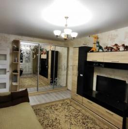 Продажа 2-комн квартиры на вторичном рынке улица Александры Монаховой,  д. 109 к3