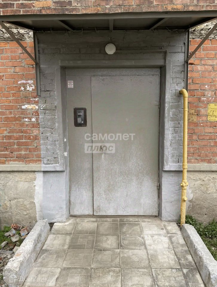 Продажа 3-комн квартиры на вторичном рынке д. Савинская,  д. 4