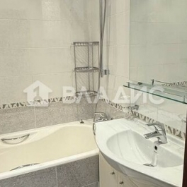 Продажа 3-комн квартиры на вторичном рынке ул Верхние Поля,  д. 31,  к. 3