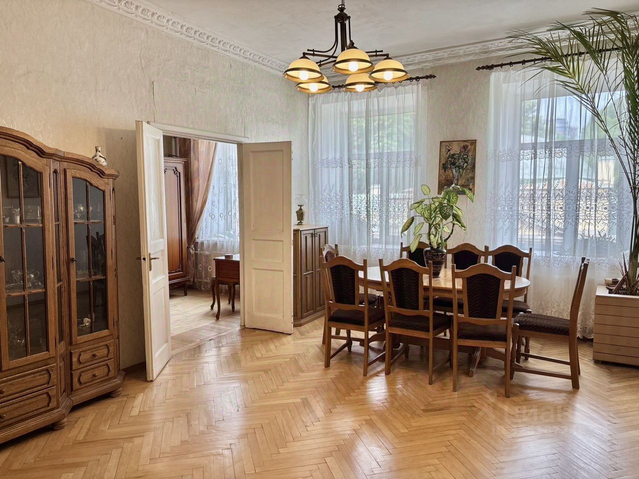 Продажа 4-комн квартиры на вторичном рынке улица Академика Лебедева, 15/1