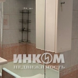 Аренда 2-комн квартиры на вторичном рынке улица Ивана Бабушкина,  д. 3