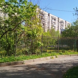 Продажа 1-комн квартиры на вторичном рынке Ленская улица,  д. 21