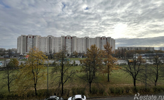 Продажа 1-комн квартиры на вторичном рынке набережная Макарова,  д. 58 с1