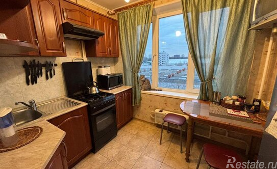 Продажа 2-комн квартиры на вторичном рынке Открытое ш,  д. 6 к13