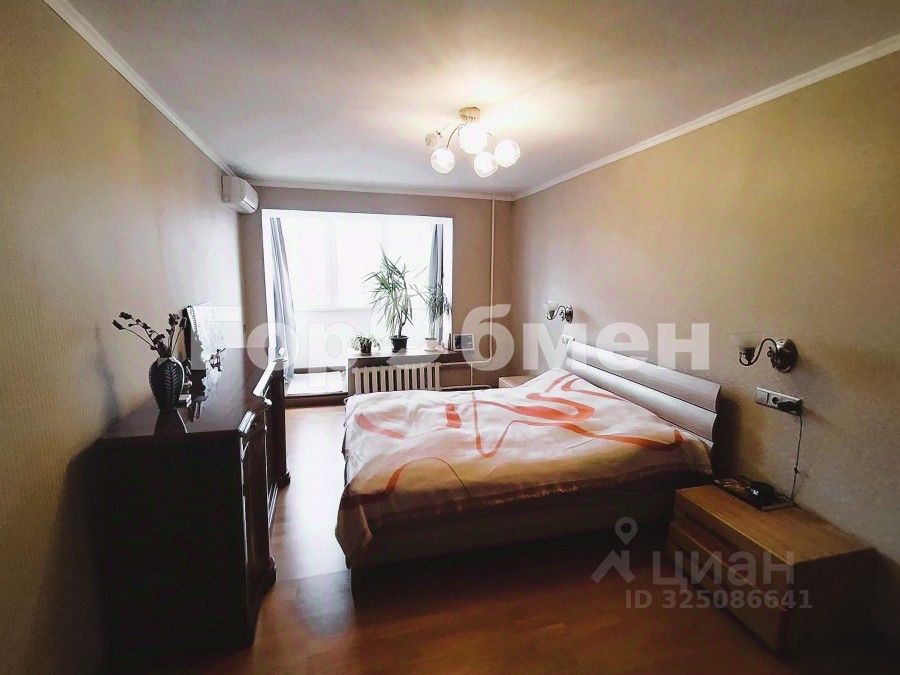 Продажа 3-комн квартиры на вторичном рынке Переведеновский переулок, 12