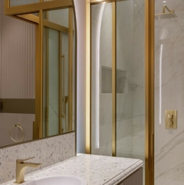 Продажа 4-комн квартиры на вторичном рынке Бутиковский пер,  д. 5