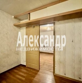 Продажа 3-комн квартиры на вторичном рынке Выборг, улица Куйбышева,  д. 17