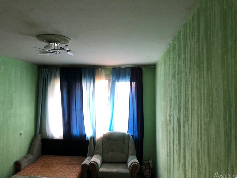 Продажа 3-комн квартиры на вторичном рынке Поэтический бул. ,  д. 11,  к. 2