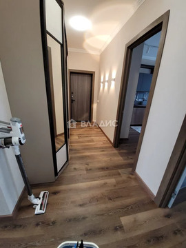 Продажа 2-комн квартиры на вторичном рынке 24-я линия Васильевского острова,  д. 25