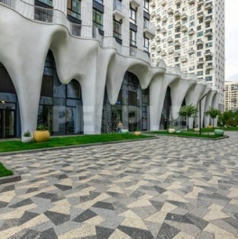 Продажа 4-комн квартиры на вторичном рынке Народного Ополчения ул,  д. 15 к1