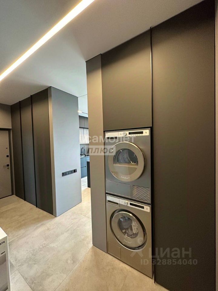 Продажа 1-комн квартиры на вторичном рынке Магеллана пр-т,  д. 2