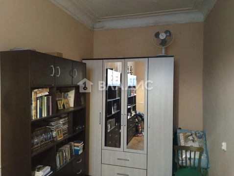 Продажа 2-комн квартиры на вторичном рынке Старо-Петергофский пр-кт.,  д. 37